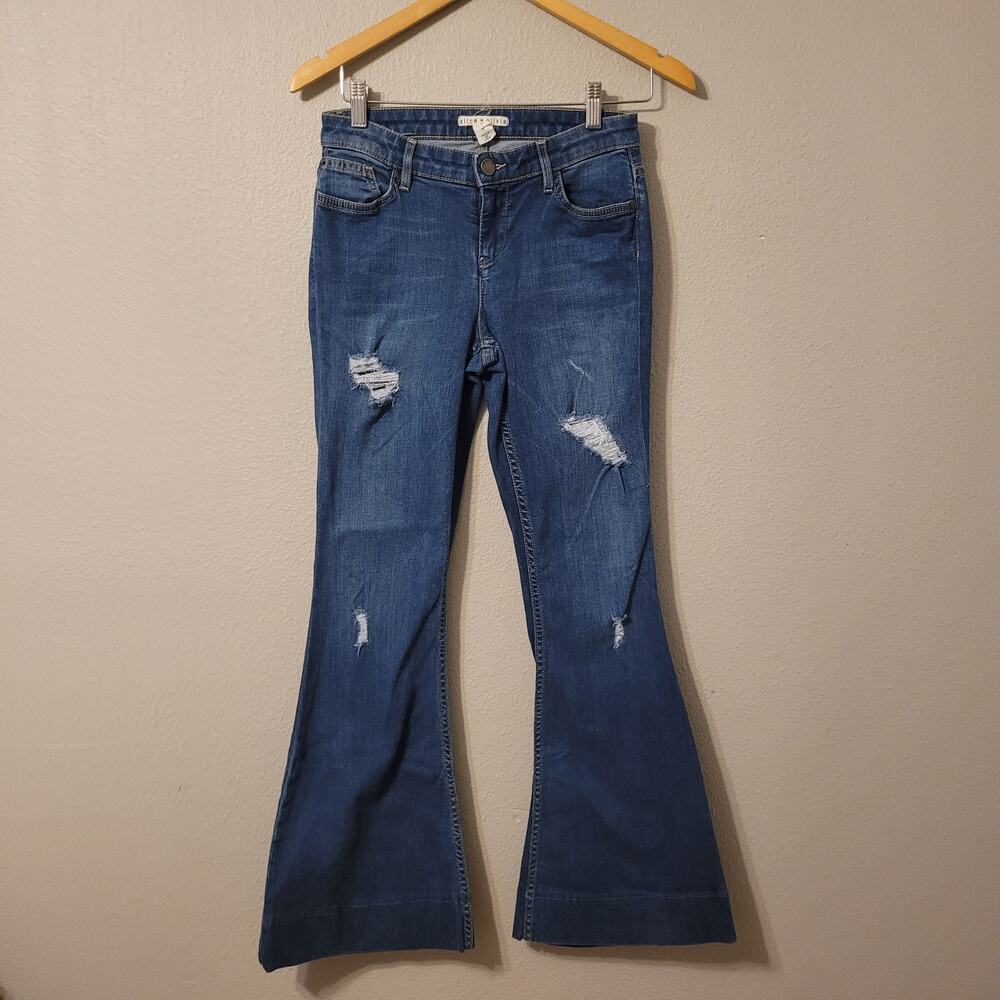 Alice + Olivia Flare Denim‎ Jeans Womens 27 Mid Rise Medium Wash Distressed